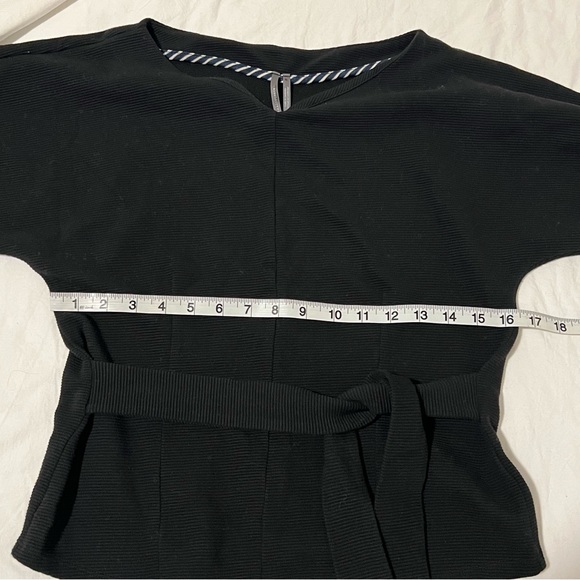 Anthropologie Metier Structured Top in Black Size Small - Picture 6 of 6